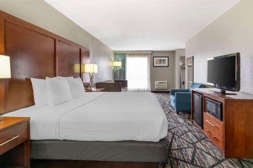 Best Western near Lackland AFB/SeaWorld image 12