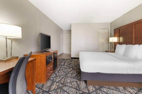 Best Western near Lackland AFB/SeaWorld image 18