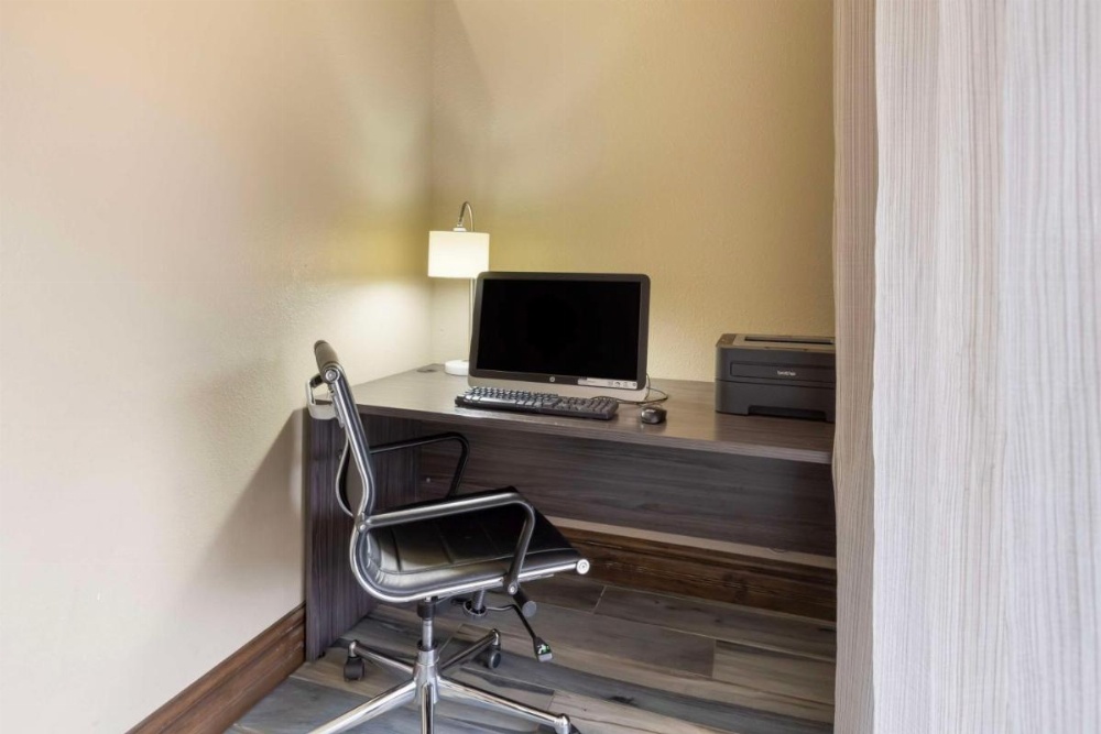 Best Western near Lackland AFB/SeaWorld Image 25