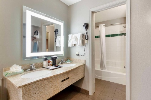 Best Western near Lackland AFB/SeaWorld image 6